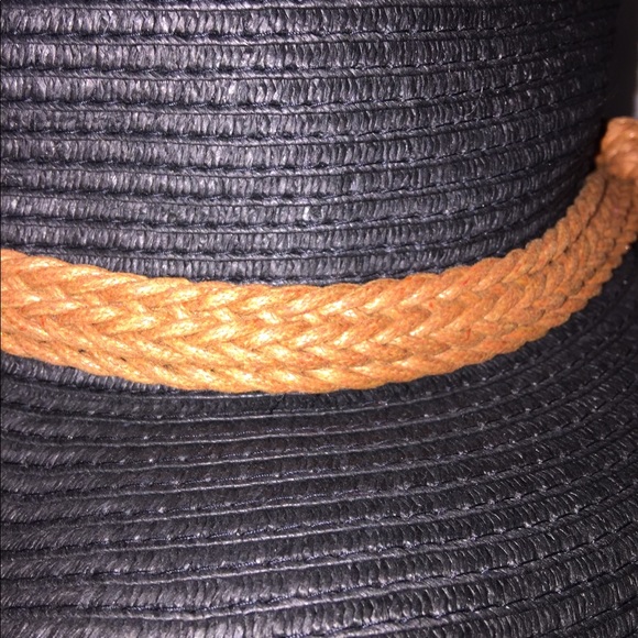 😍D&Y wide brim floppy hat with rope style trim - Picture 6 of 6